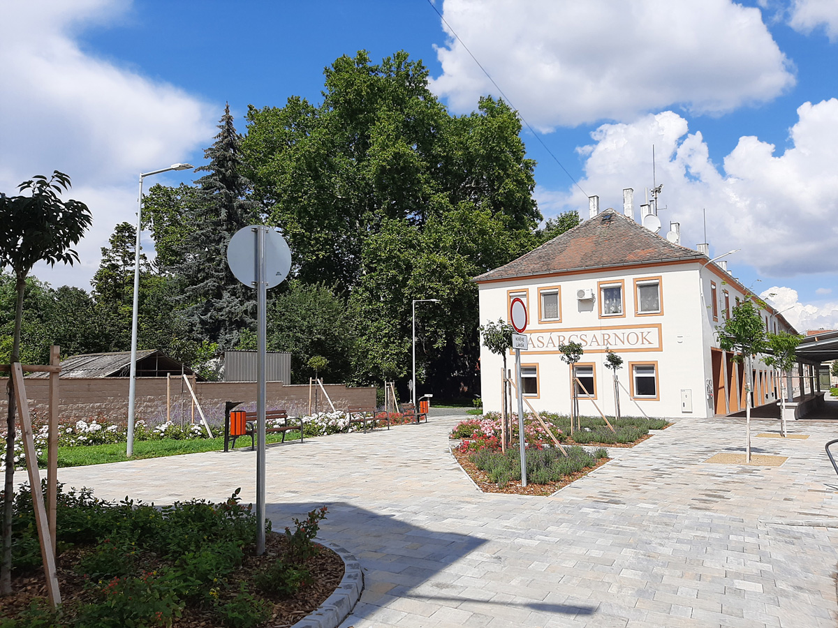 Bit-Ép - Kőszegi Városmajor környezettudatos rehabilitációja